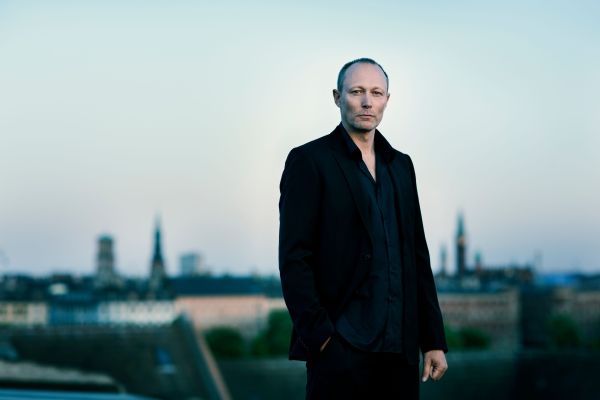 Lars Mikkelsen