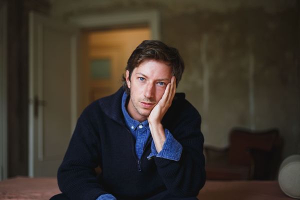 Max Mauff