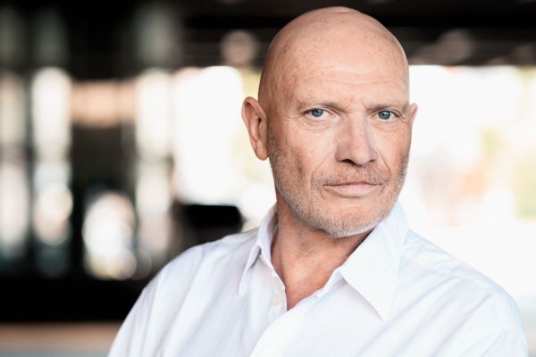 Burkhard Wolf
